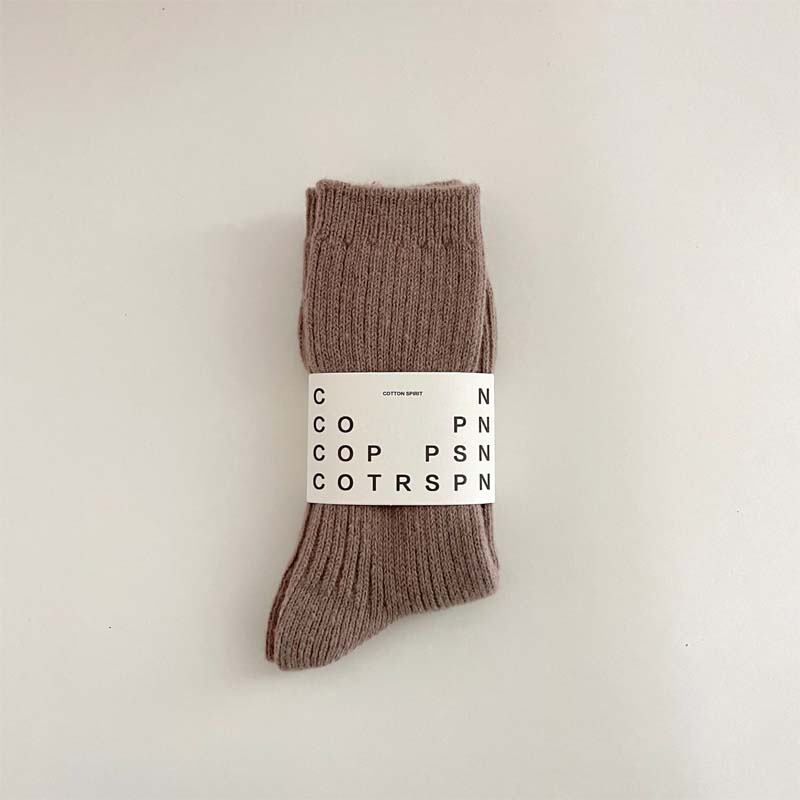 🌟 Köp 1, få 2 gratis🧦 Mjuka ullstrumpor, ett mysigt och varmt måste