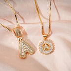 Alfabet-hänge med halsban