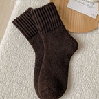 🌟Köp 1 få 4 gratis🧦 Värmande Ullstrumpor i Mellanhöjd