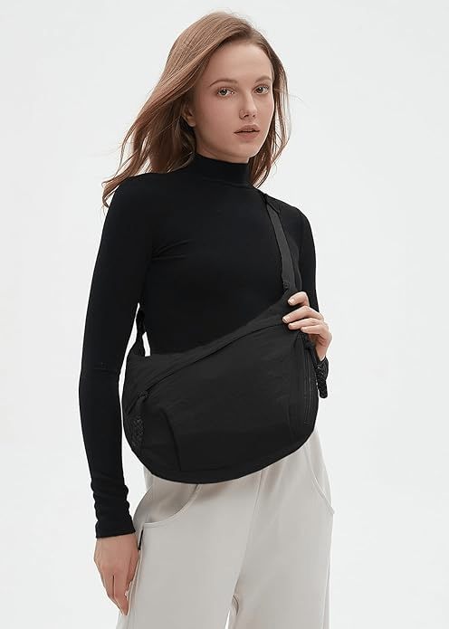 🔥Moderiktig axelremsväska i nylon i enfärga