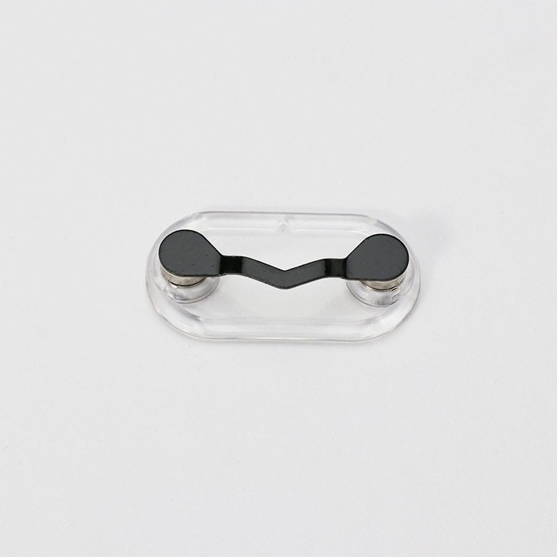 🧲 Den ultimata magnetiska glasögonhållaren: halkfri, säker klämma och skydd mot kläder! 👓