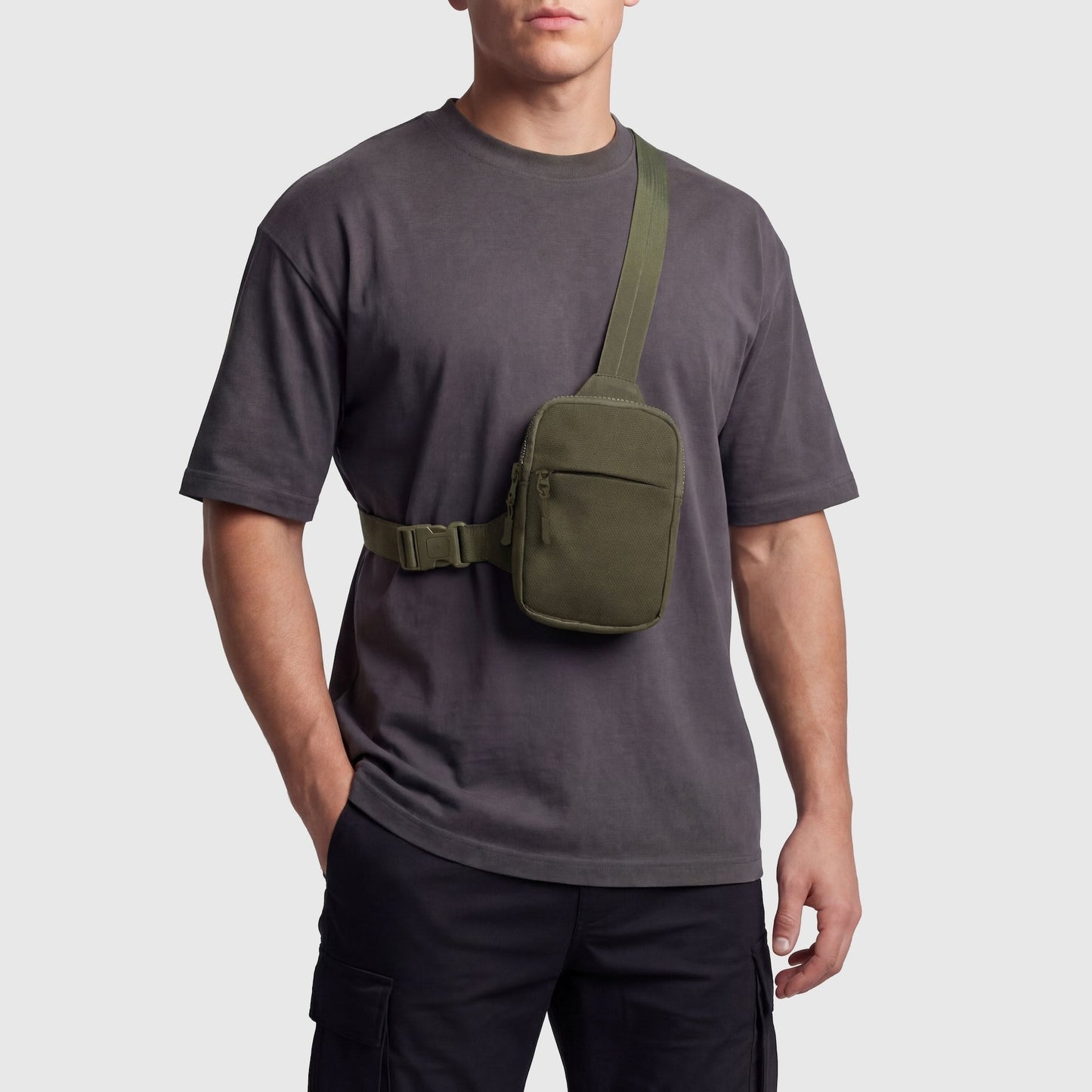 🎒 Uppgraderad 2.0-version av stöldskyddad reseslingväska: Skärsäker och RFID-skyddad crossbody-väska! 🛡️